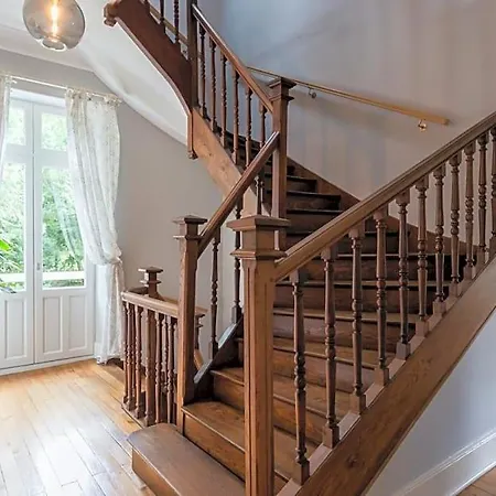 Domaine La Rose Bed & Breakfast